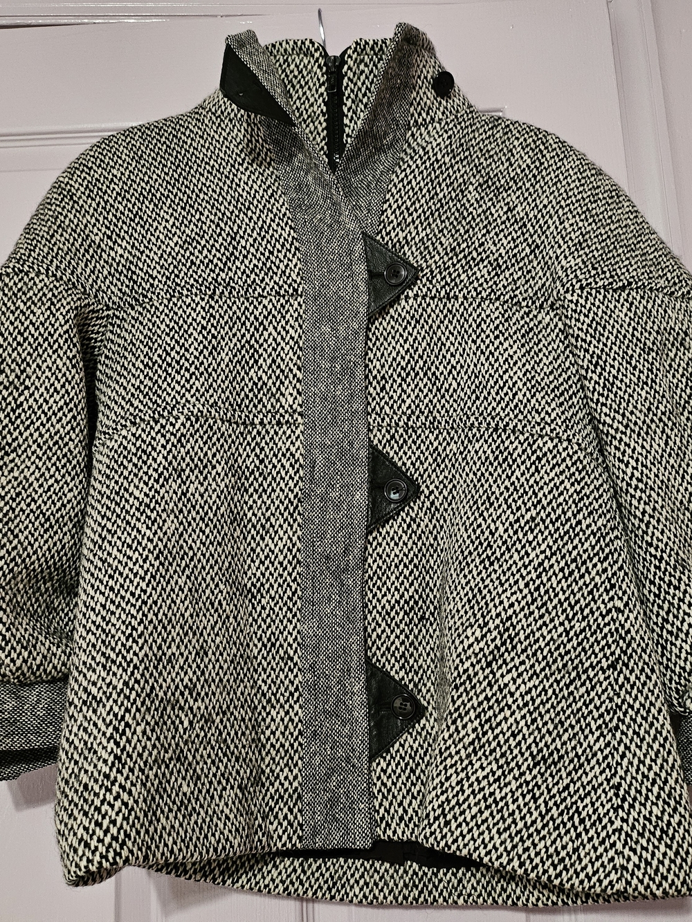 Vintage/ 80s Black & White Herringbone Women's Coat